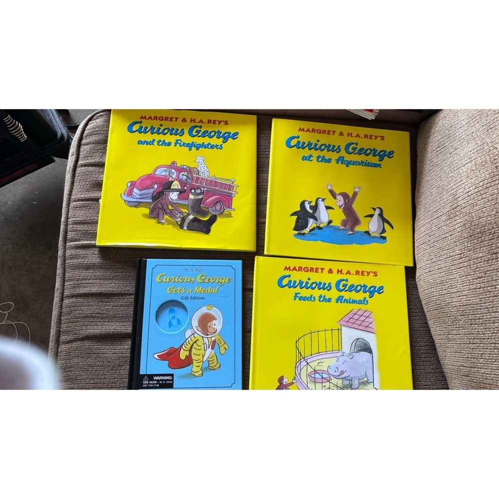 Set of 5- Curious George Book Set - Classic Collection